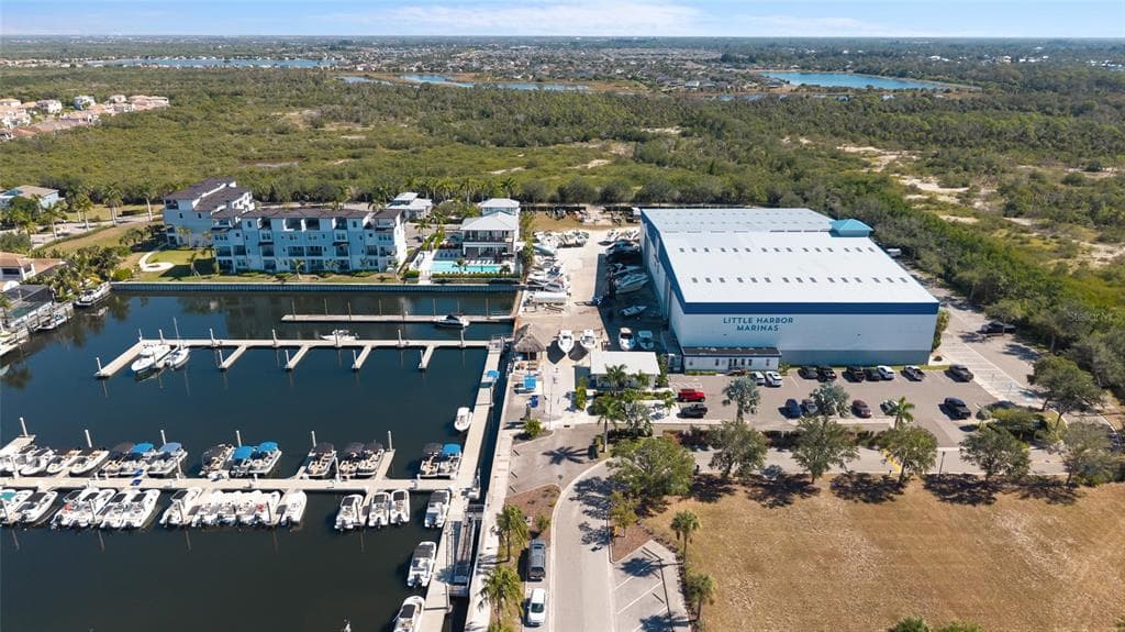 1025 SEAGRAPE DRIVE, RUSKIN, FL 33570 — zdjęcie 3