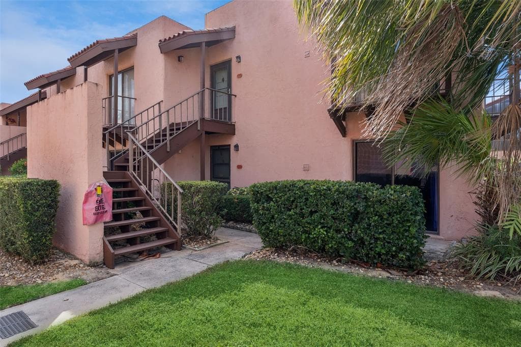 127 LA CASA # 6, LAKE WALES, FL 33898