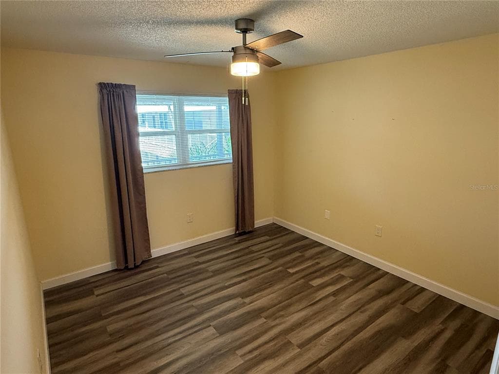 10038 62ND TERRACE N # 23, SEMINOLE, FL 33708 — zdjęcie 4