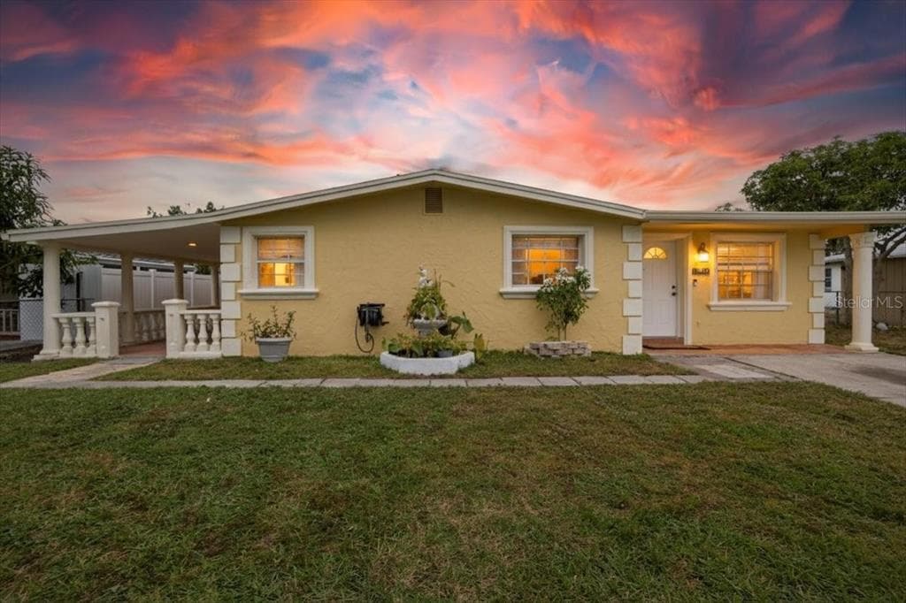 4515 W NORTH STREET, TAMPA, FL 33614