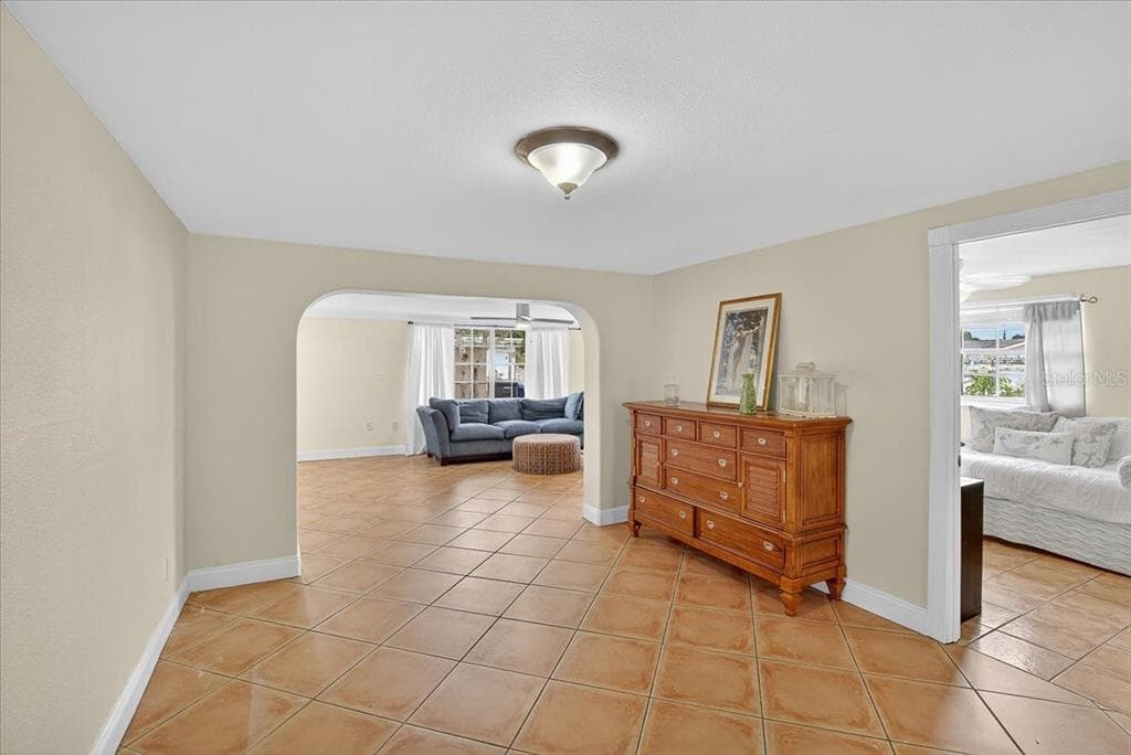 4515 W NORTH STREET, TAMPA, FL 33614 — zdjęcie 5