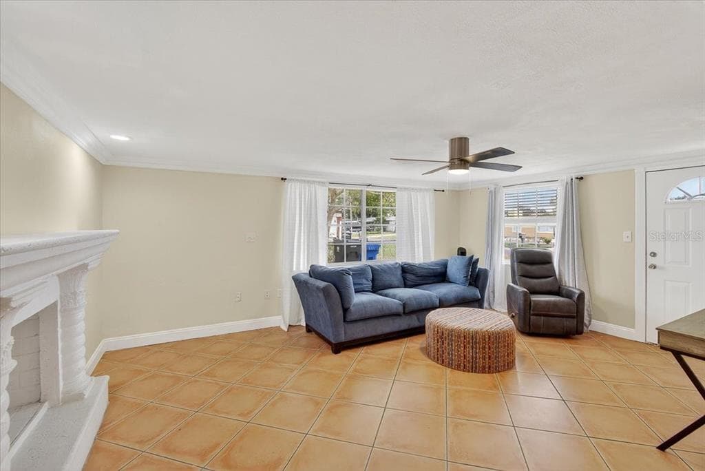 4515 W NORTH STREET, TAMPA, FL 33614 — zdjęcie 4
