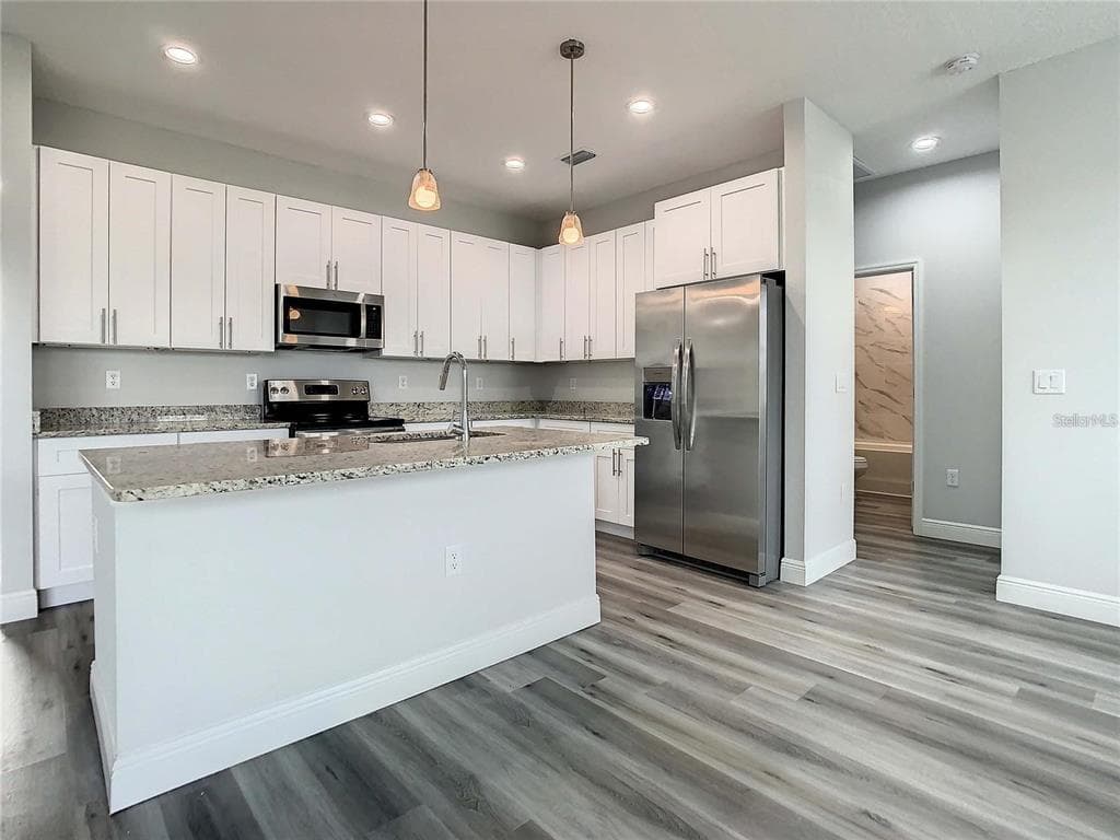 15504 GREENWOOD AVENUE, PORT CHARLOTTE, FL 33981 — zdjęcie 3