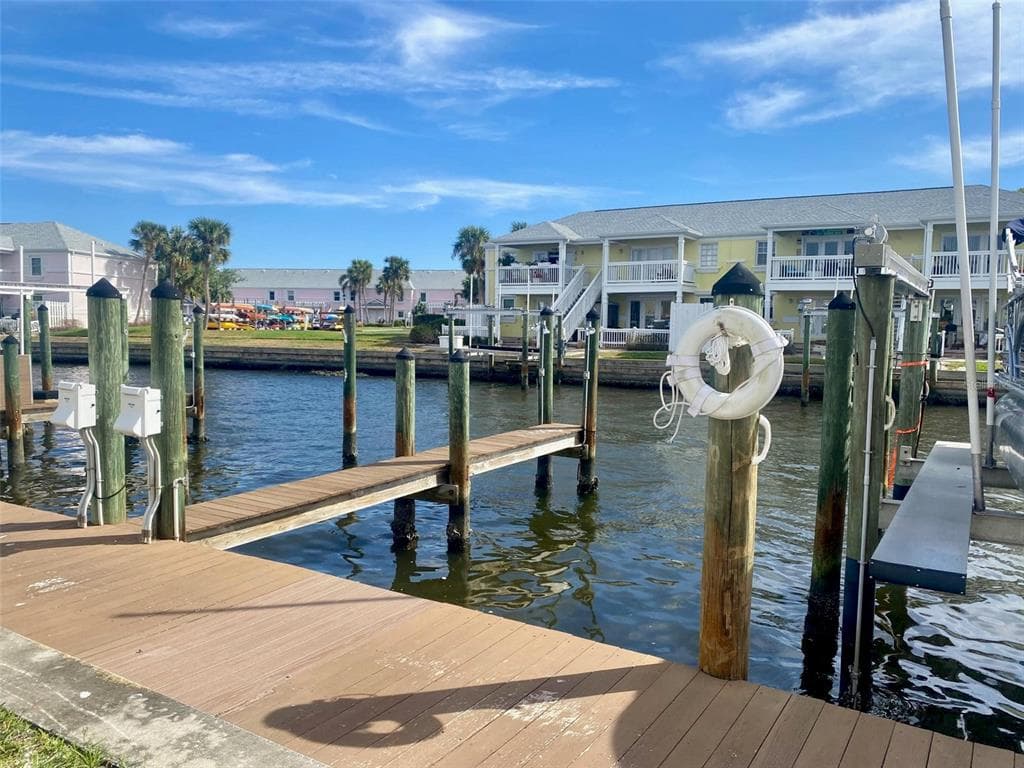 0 NE BEACH DRIVE SE # 95SS, ST PETERSBURG, FL 33705