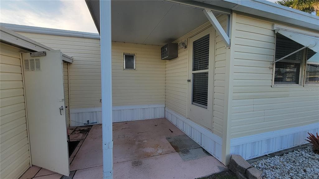 60 5TH STREET, PUNTA GORDA, FL 33982 — zdjęcie 2