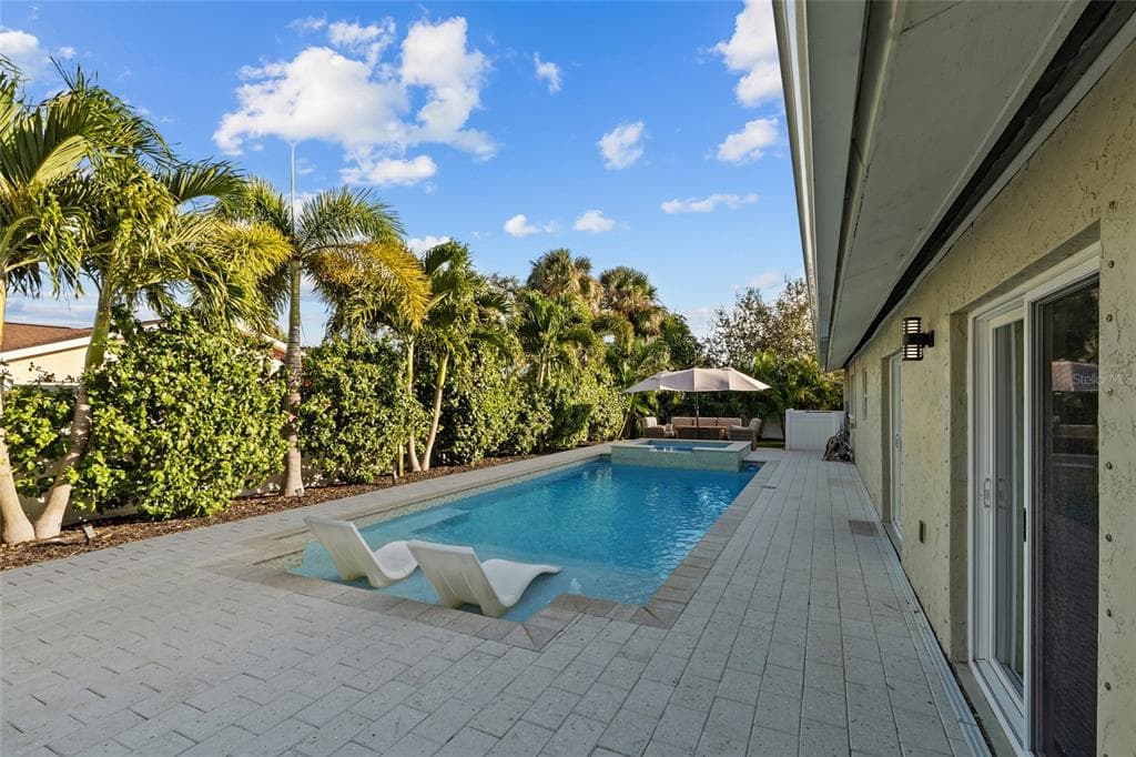 4592 40TH STREET S, ST PETERSBURG, FL 33711 — zdjęcie 3
