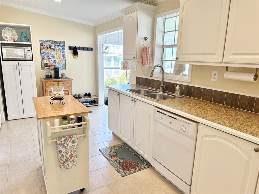 6834 MOUNT PLEASANT ROAD NE # 75, ST PETERSBURG, FL 33702 — zdjęcie 4