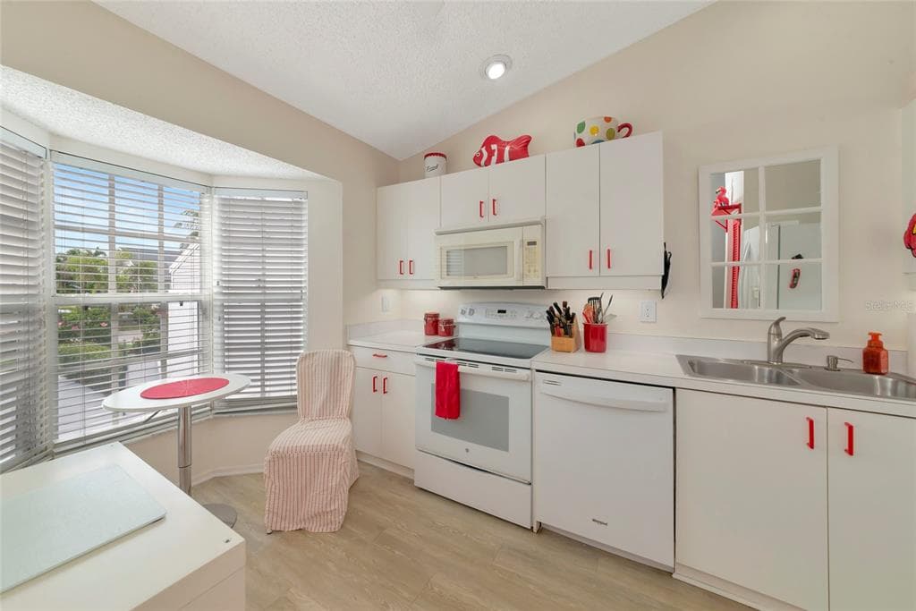 1216 SPOONBILL LANDINGS CIRCLE, BRADENTON, FL 34209 — zdjęcie 5