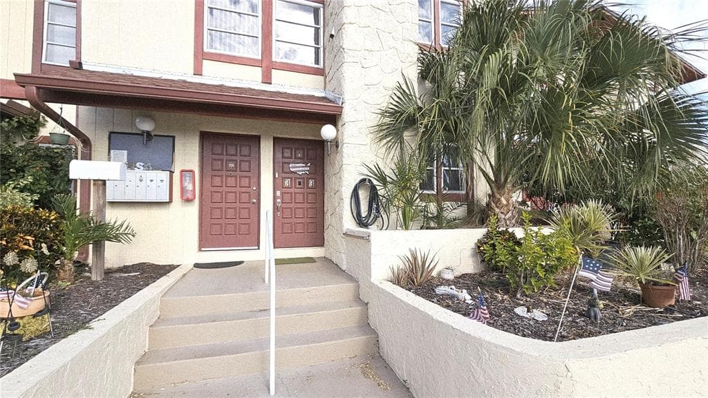 93 BOUNDARY BOULEVARD # 303, ROTONDA WEST, FL 33947 — zdjęcie 2