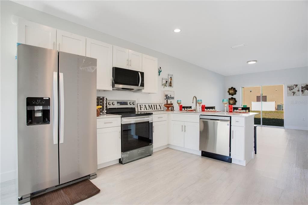 9416 ANITA AVENUE, ENGLEWOOD, FL 34224 — zdjęcie 4