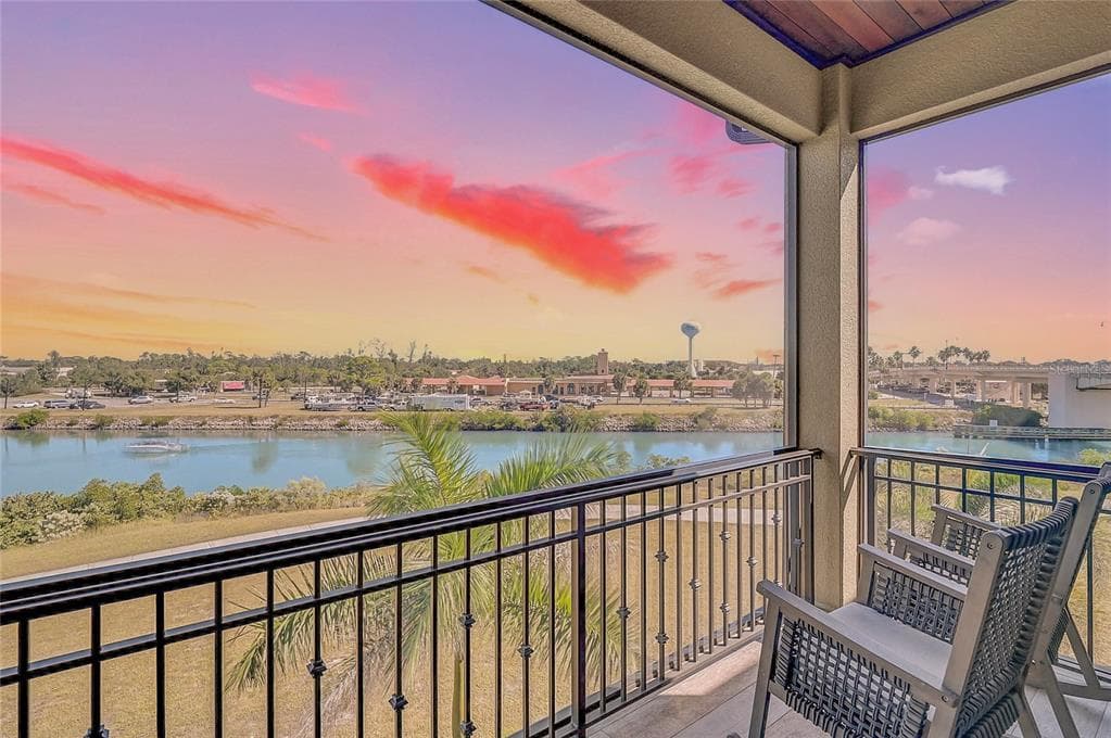 205 E VENICE AVENUE, VENICE, FL 34285 — zdjęcie 3