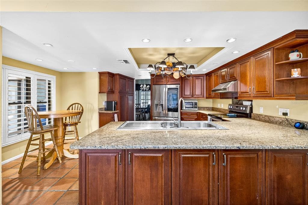 2835 HAMMOCK DRIVE, PLANT CITY, FL 33566 — zdjęcie 2