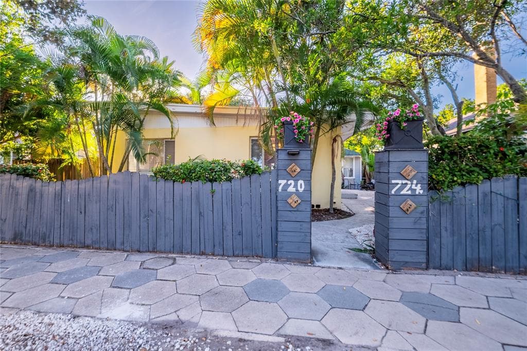 720 - 724 7TH STREET N, ST PETERSBURG, FL 33701 — zdjęcie 2