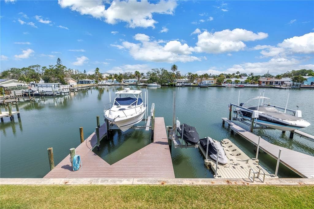 100 WINDRUSH BOULEVARD # 1, INDIAN ROCKS BEACH, FL 33785 — zdjęcie 3