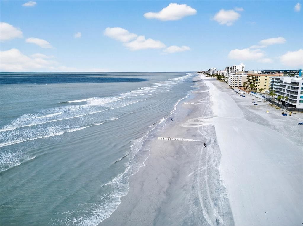 14251 GULF BOULEVARD # 5, MADEIRA BEACH, FL 33708 — zdjęcie 3
