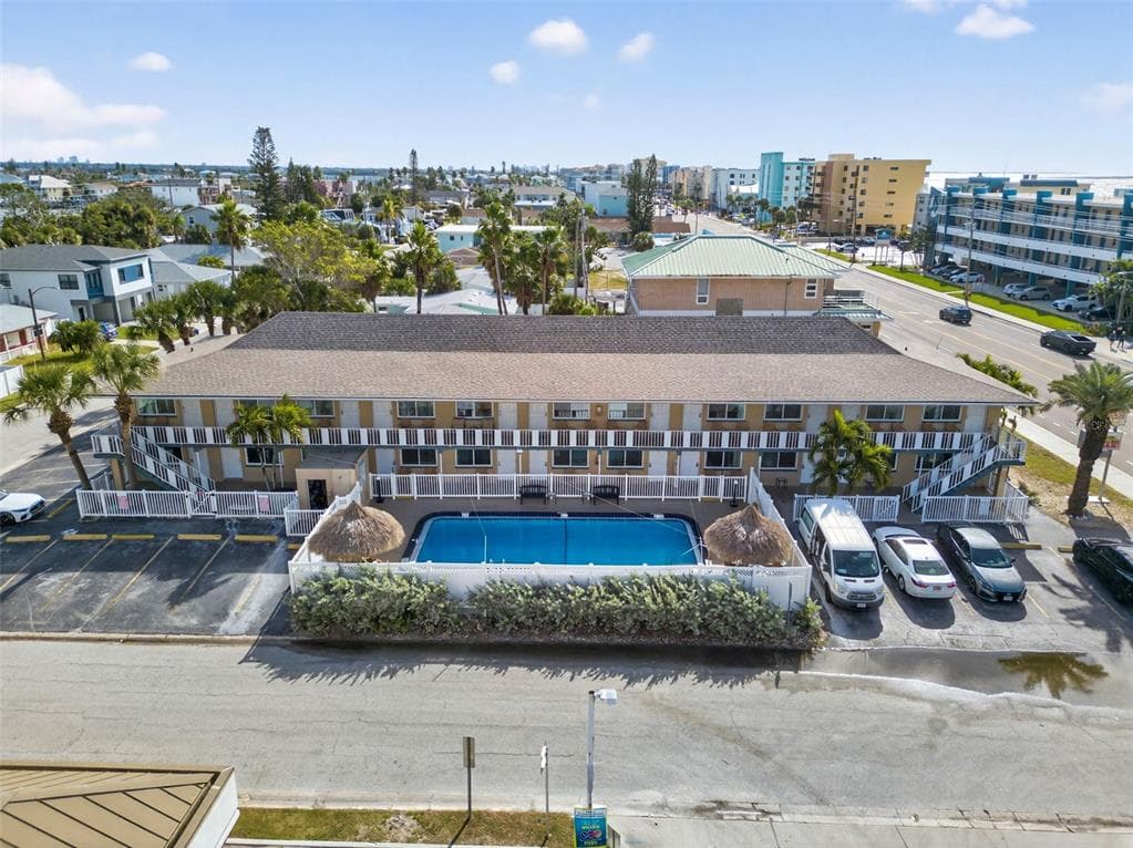 14251 GULF BOULEVARD # 5, MADEIRA BEACH, FL 33708 — zdjęcie 4