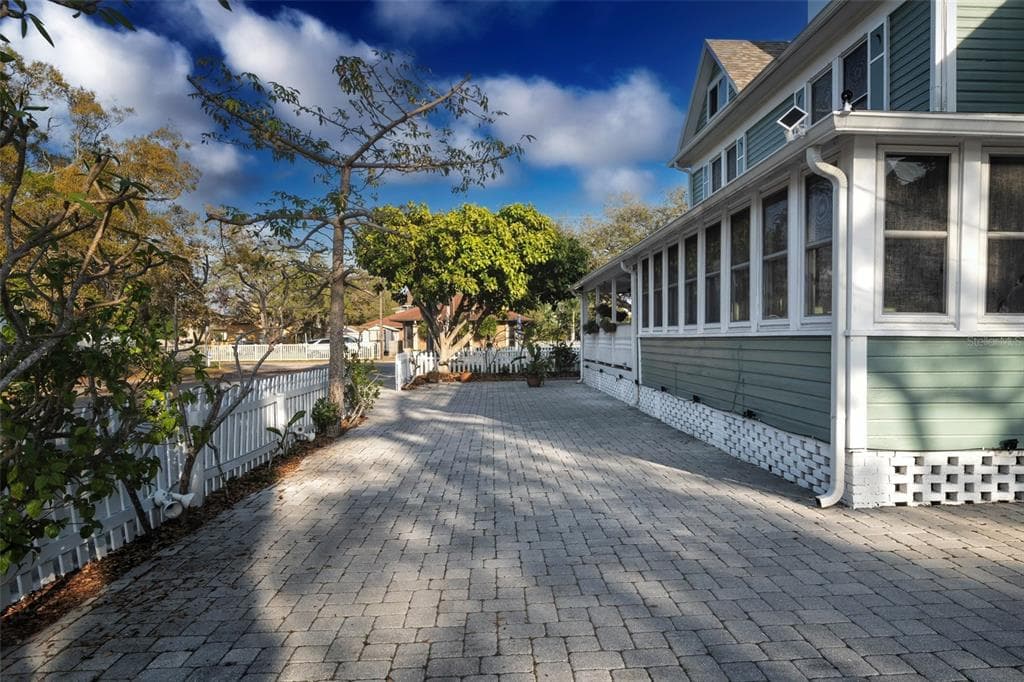 304 15TH STREET W, BRADENTON, FL 34205 — zdjęcie 2
