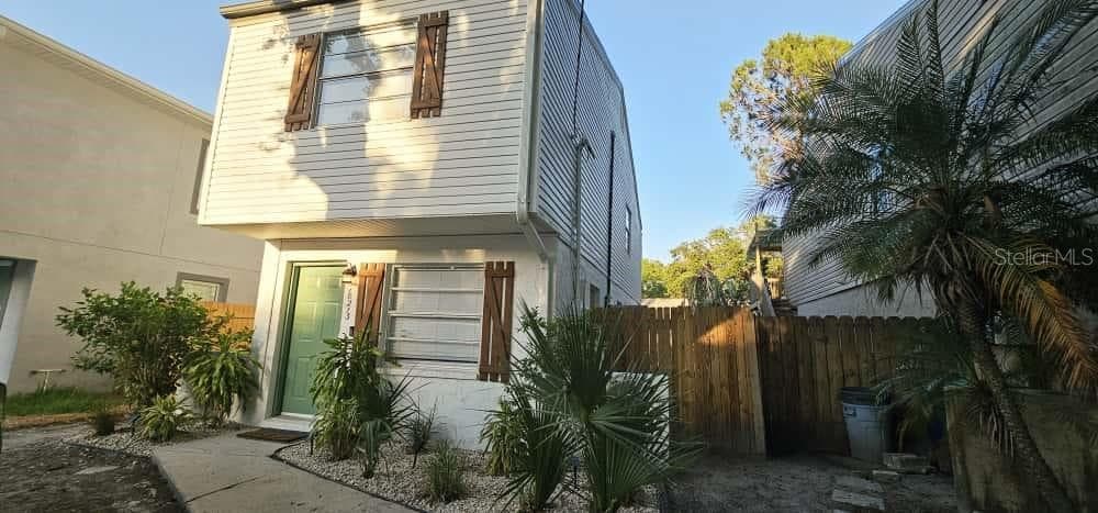 10213 N OJUS DRIVE, TAMPA, FL 33617 — zdjęcie 2
