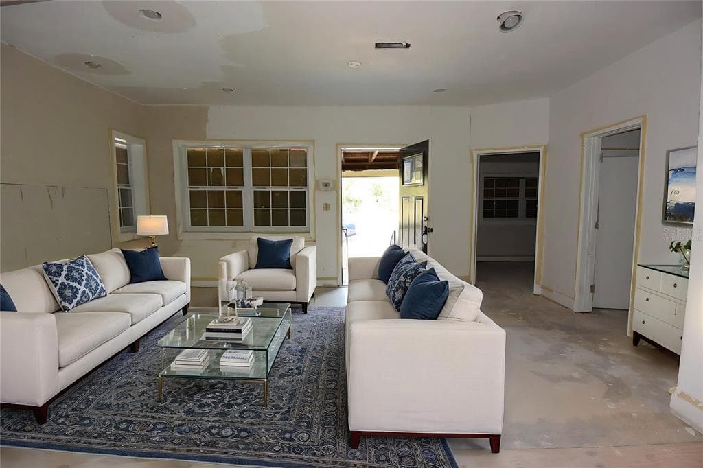913 E 28TH AVENUE, TAMPA, FL 33605 — zdjęcie 5