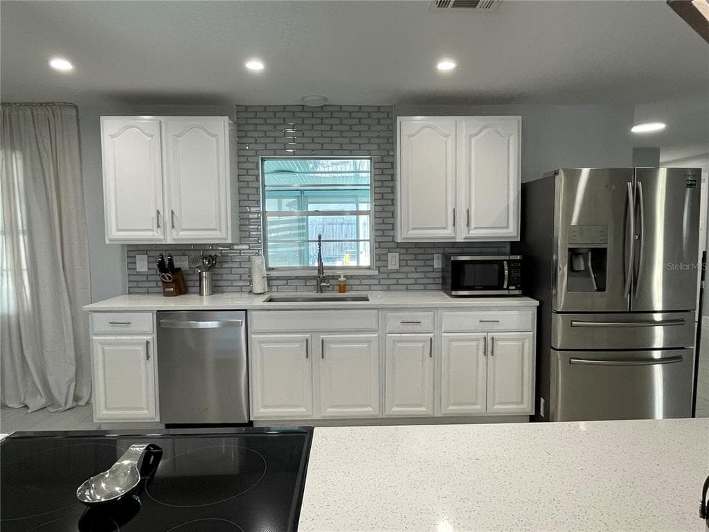1695 N BANANA RIVER DRIVE, MERRITT ISLAND, FL 32952 — zdjęcie 3