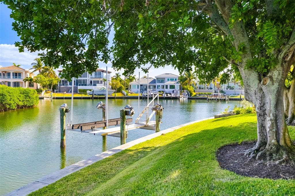560 HARBOR COVE CIRCLE, LONGBOAT KEY, FL 34228 — zdjęcie 5