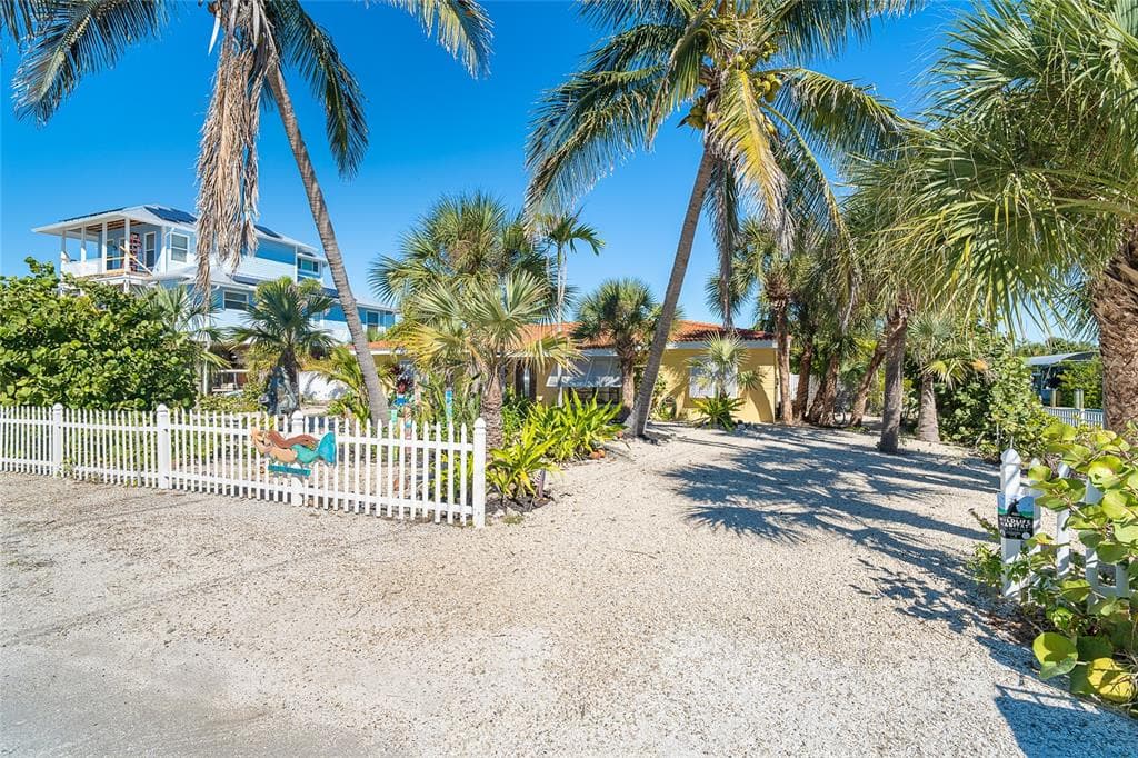 90 N GULF BOULEVARD, PLACIDA, FL 33946 — zdjęcie 2
