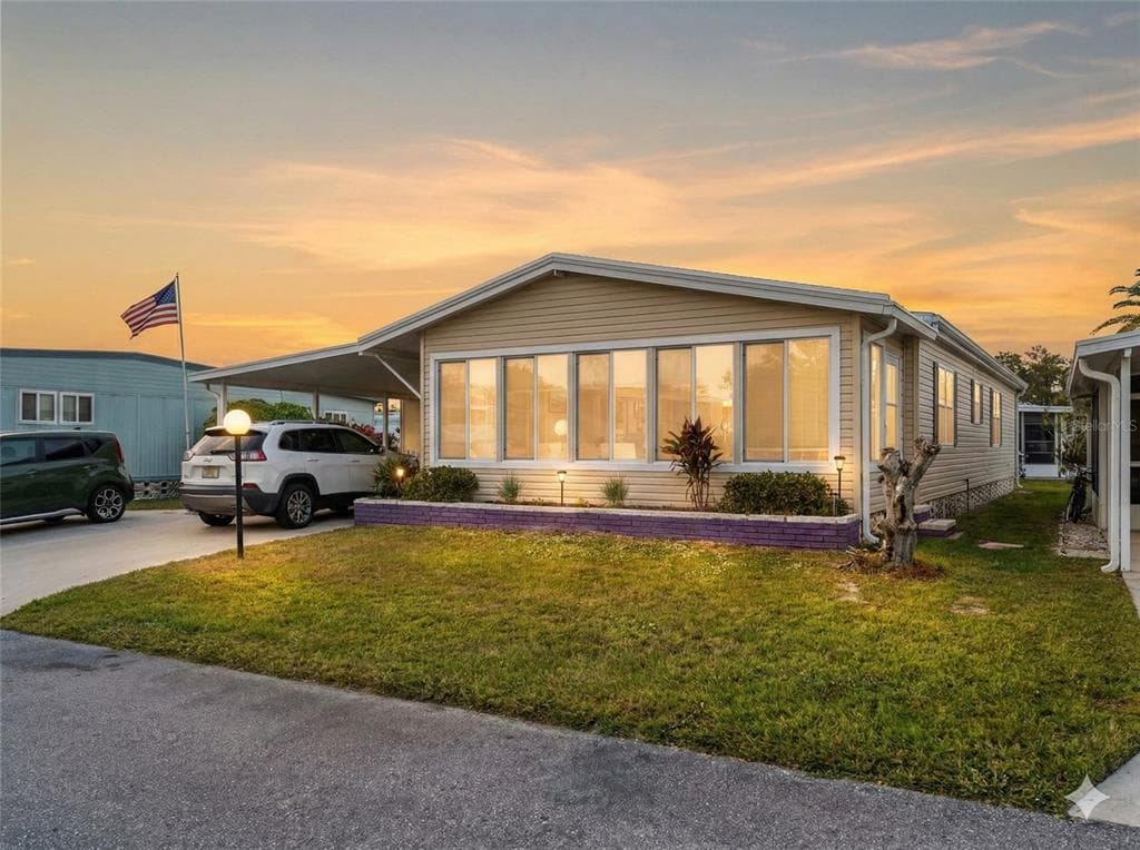 154 RAROTONGA ROAD, NORTH PORT, FL 34287 — zdjęcie 2