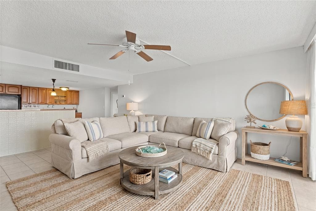 500 TREASURE ISLAND CAUSEWAY # 406, TREASURE ISLAND, FL 33706 — zdjęcie 3