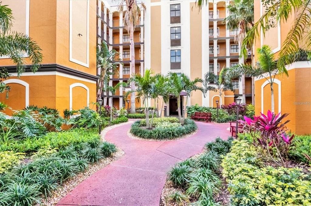 12521 FLORIDAYS RESORT DRIVE # 103F, ORLANDO, FL 32821