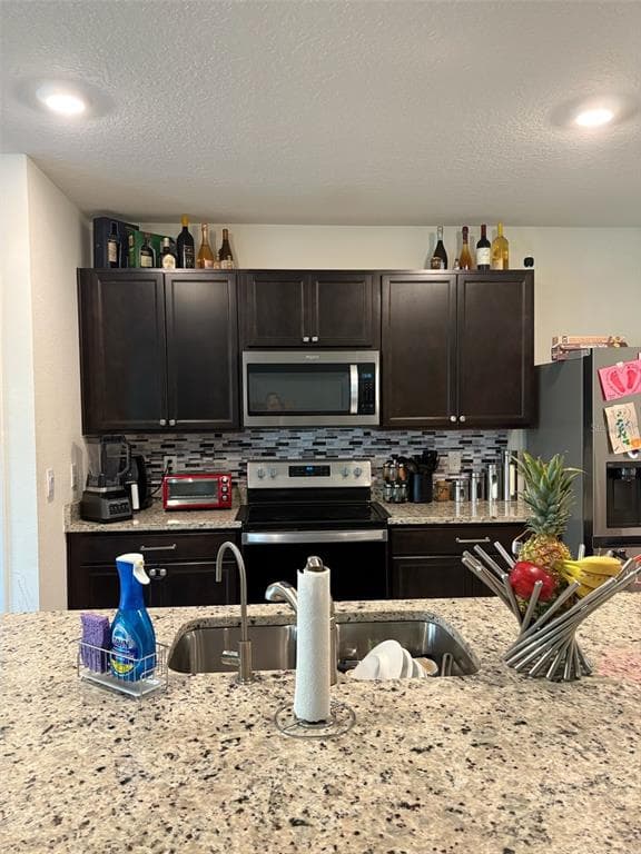 2015 CHICKASAW BOULEVARD, DAVENPORT, FL 33837 — zdjęcie 3