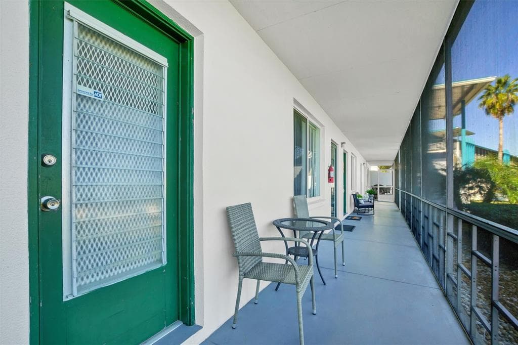 1600 W LAKE PARKER DRIVE # D5, LAKELAND, FL 33805 — zdjęcie 5