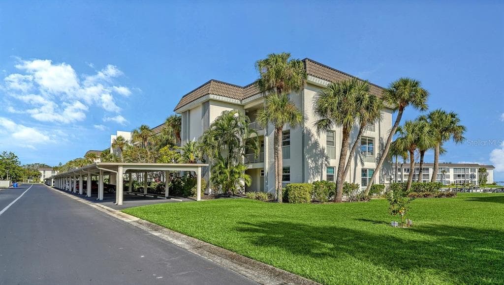 4350 CHATHAM DRIVE # Unit E-208, LONGBOAT KEY, FL 34228 — zdjęcie 4