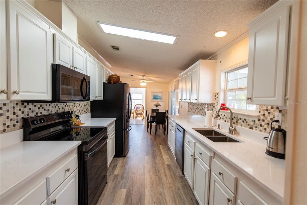 15 ROTTERDAM DRIVE, PUNTA GORDA, FL 33950 — zdjęcie 4