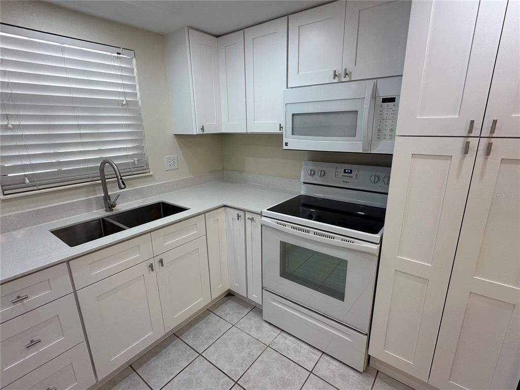 122 N KINGS AVENUE # 101, BRANDON, FL 33510 — zdjęcie 3