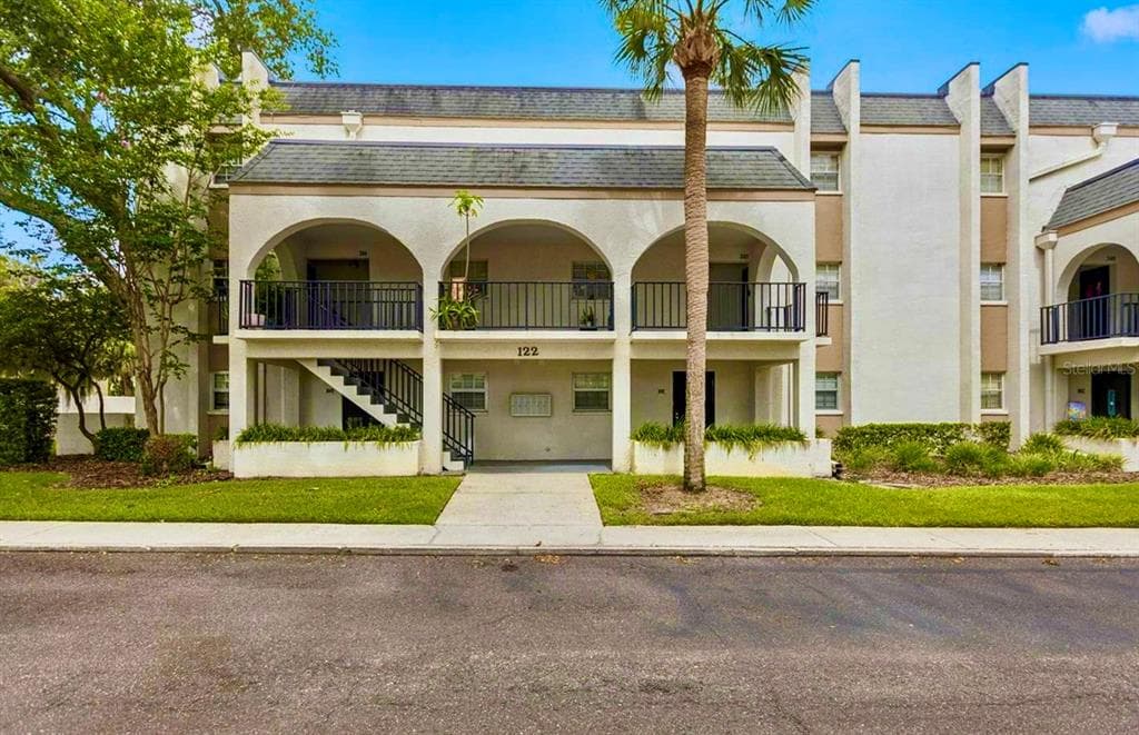 122 N KINGS AVENUE # 101, BRANDON, FL 33510