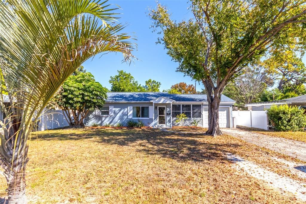 1725 BRADSHAW LANE N, ST PETERSBURG, FL 33710 — zdjęcie 2