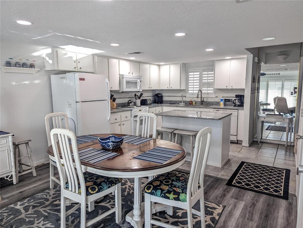 815 OCEAN SHORE BOULEVARD # 11A, ORMOND BEACH, FL 32176 — zdjęcie 4