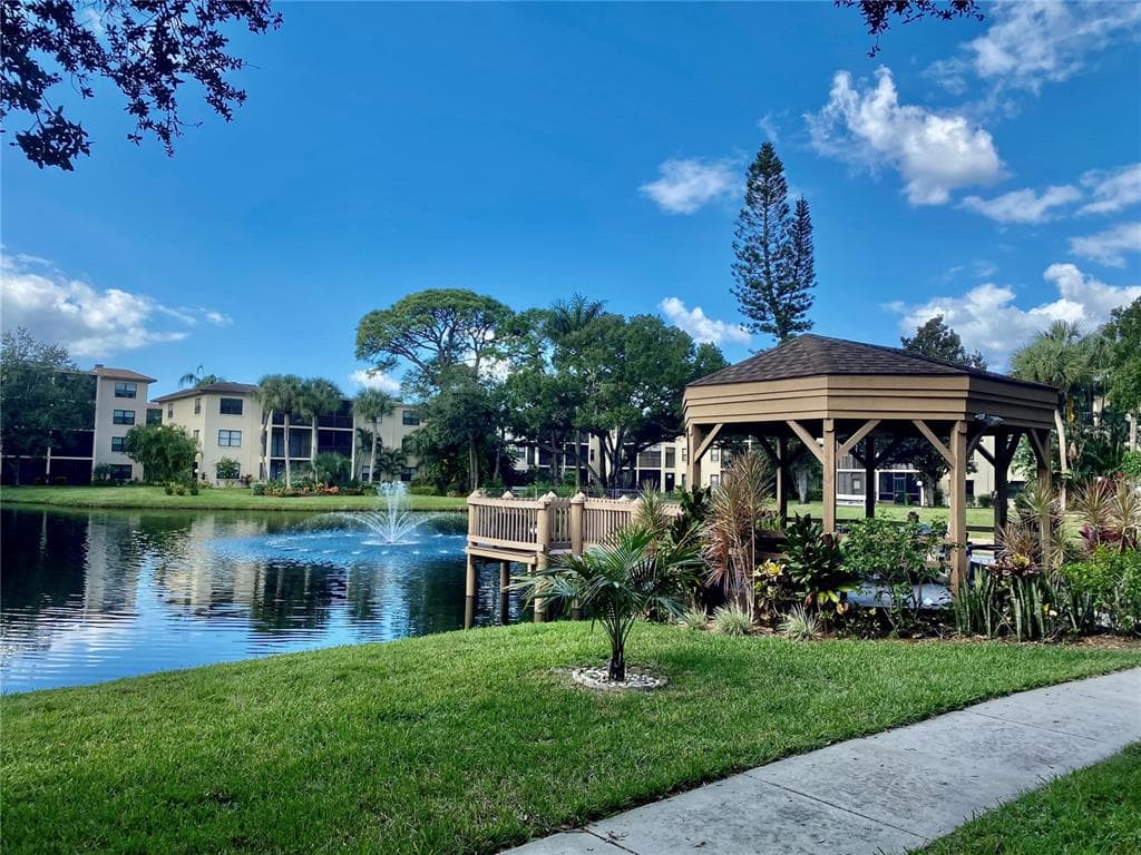 315 30TH AVENUE W # B305, BRADENTON, FL 34205 — zdjęcie 3