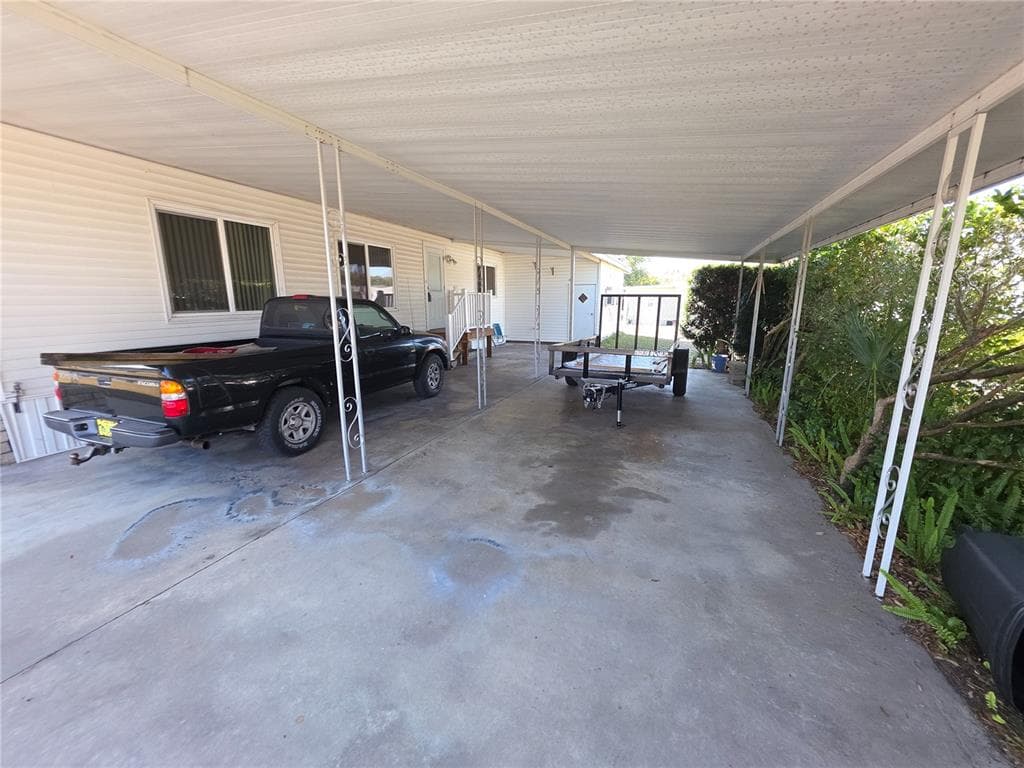 8071 HIGHPOINT BOULEVARD, BROOKSVILLE, FL 34613 — zdjęcie 2