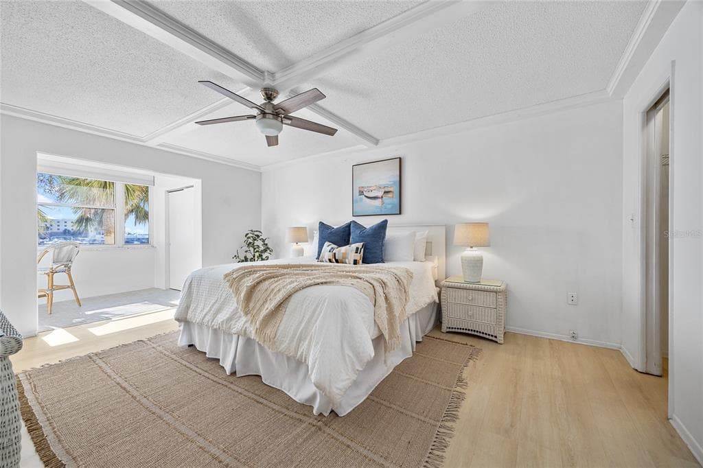 4775 COVE CIRCLE # 203, ST PETERSBURG, FL 33708 — zdjęcie 3