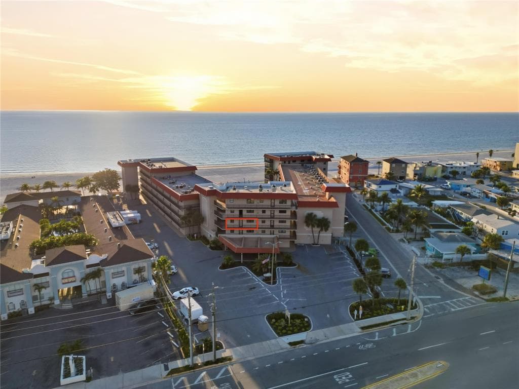 17580 GULF BOULEVARD # 302, REDINGTON SHORES, FL 33708 — zdjęcie 2