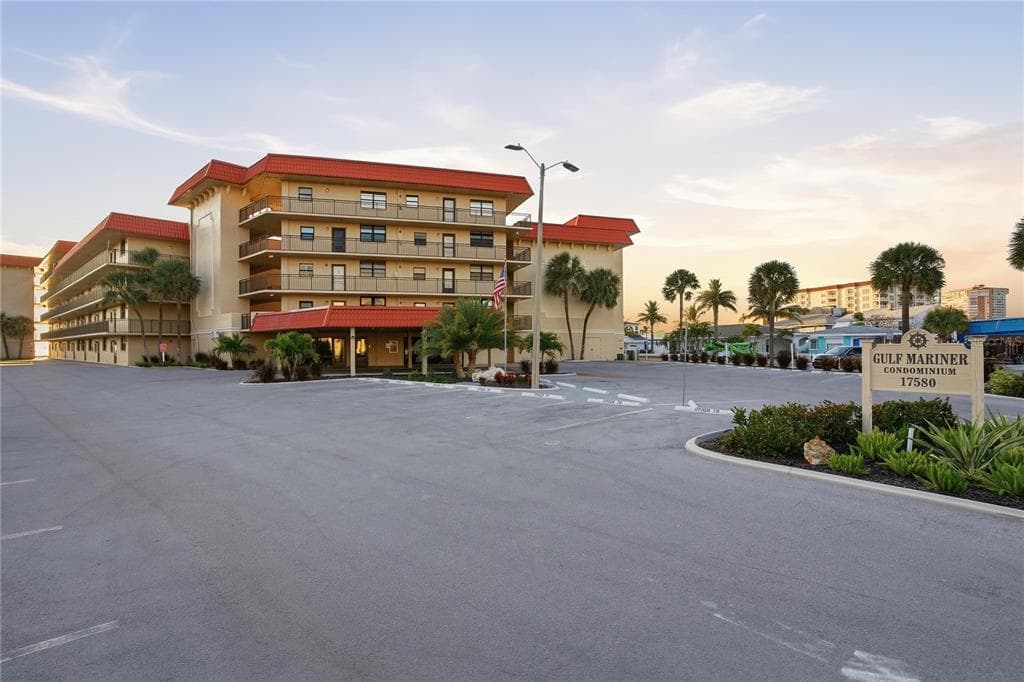 17580 GULF BOULEVARD # 302, REDINGTON SHORES, FL 33708
