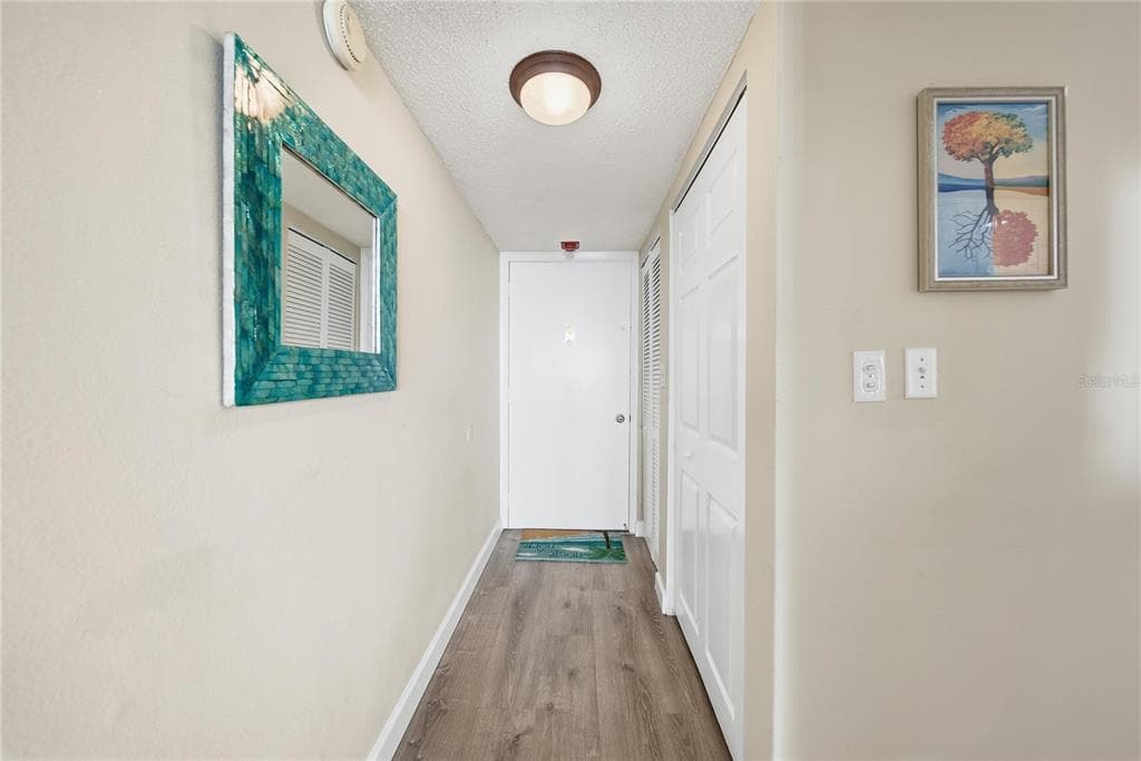 17580 GULF BOULEVARD # 302, REDINGTON SHORES, FL 33708 — zdjęcie 5
