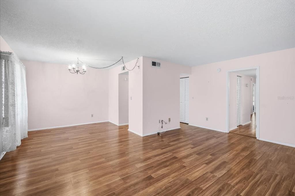 4910 BAY STREET NE # 105, ST PETERSBURG, FL 33703 — zdjęcie 5