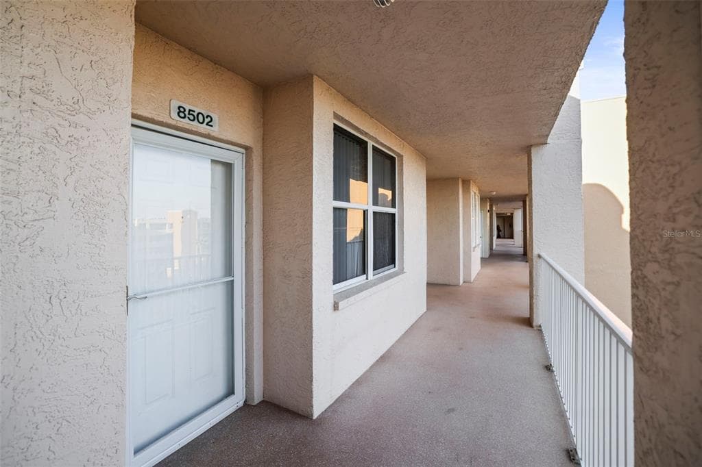 6495 SHORELINE DRIVE # 8502, ST PETERSBURG, FL 33708 — zdjęcie 2