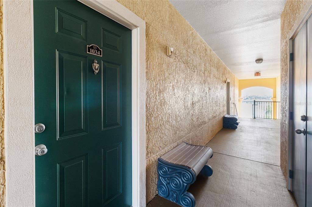 2739 VIA CAPRI # 1034, CLEARWATER, FL 33764 — zdjęcie 2
