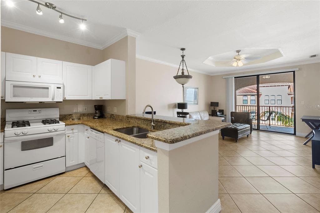 2739 VIA CAPRI # 1034, CLEARWATER, FL 33764 — zdjęcie 5