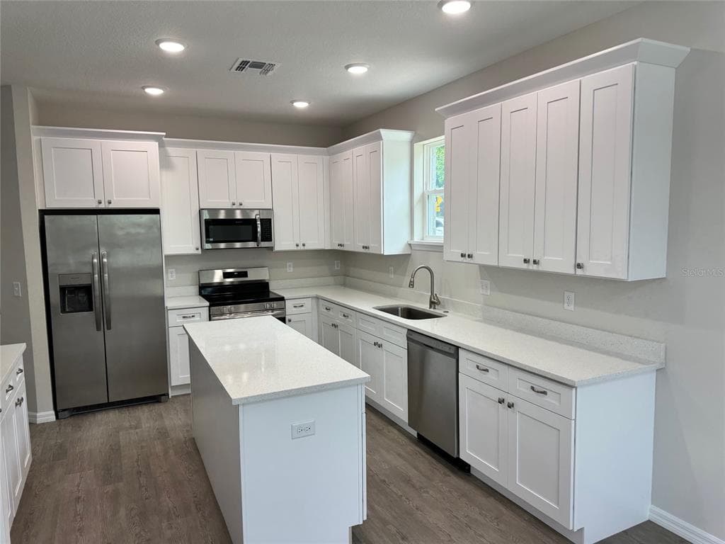 1013 FOOTE STREET, EUSTIS, FL 32726 — zdjęcie 2