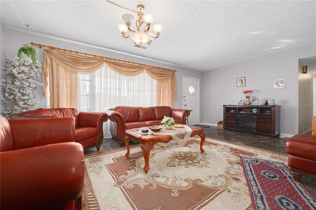 1715 S JEFFERSON AVENUE, LARGO, FL 33770 — zdjęcie 5