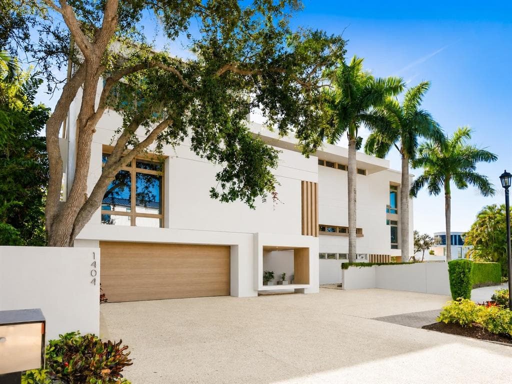 1404 KENILWORTH STREET, SARASOTA, FL 34231